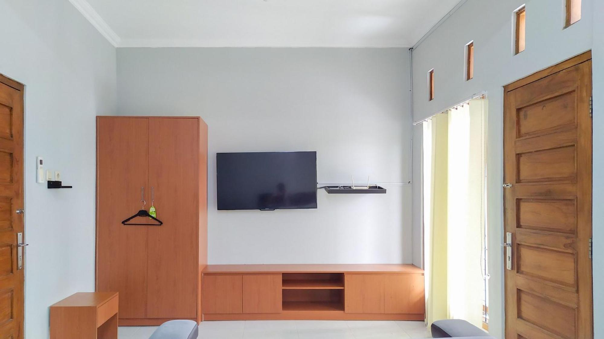 Hotel Omah Leren Mitra Reddoorz Near Gembiraloka Zoo Jogyakarta Zewnętrze zdjęcie