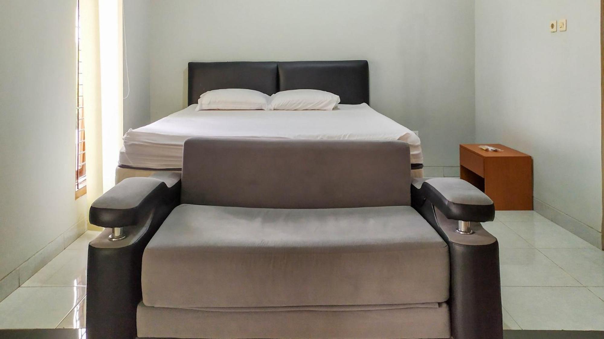 Hotel Omah Leren Mitra Reddoorz Near Gembiraloka Zoo Jogyakarta Zewnętrze zdjęcie