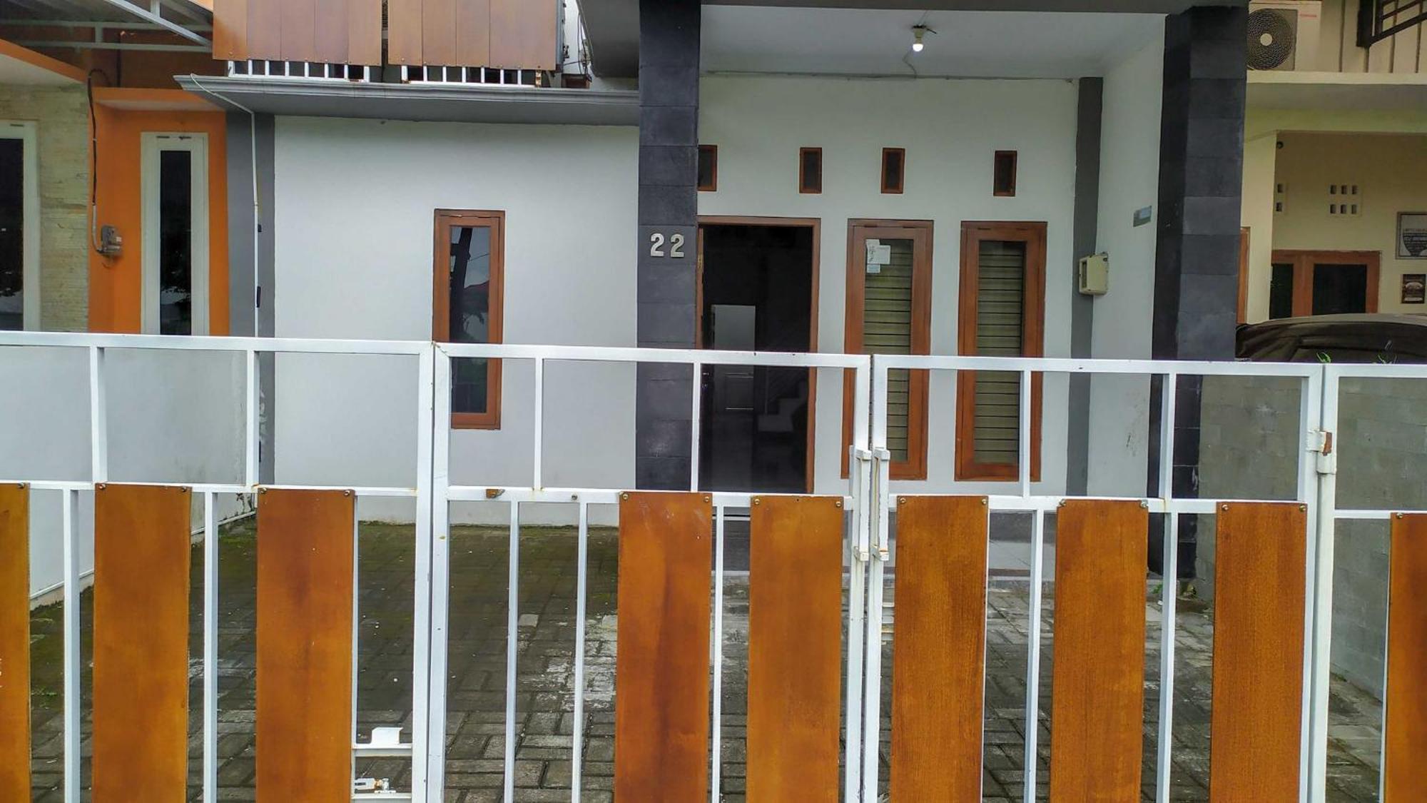 Hotel Omah Leren Mitra Reddoorz Near Gembiraloka Zoo Jogyakarta Zewnętrze zdjęcie